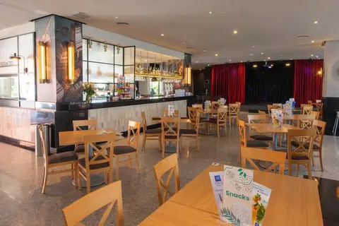 Aparthotel Fuengirola Beach in Fuengirola — foto 25