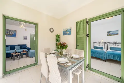 Villa's Monambeles in Ντομάτα — foto 16