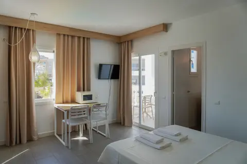 ENDLSS Beach & Discohotel in Cala de Bou, foto 3