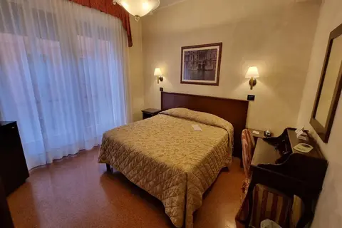 Hotel Carlton Capri in Venetië — foto 11
