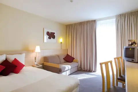 Novotel Firenze Nord Aeroporto in Sesto Fiorentino — foto 8