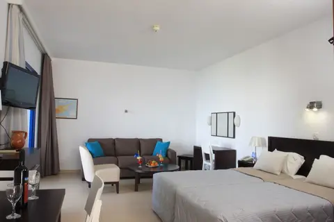 MarisMare Apartments in Ayia Napa — foto 18