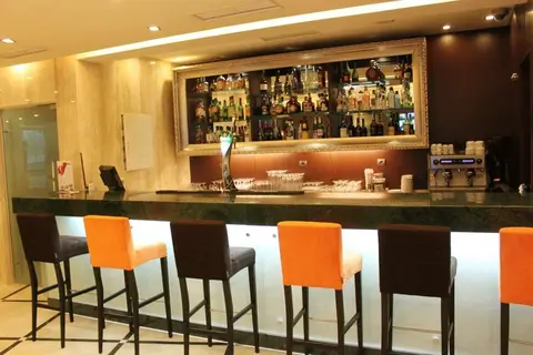 Turim Alameda in Lissabon — foto 16