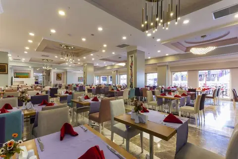 Orange County Kemer Resort Hotel in Kemer, foto 6