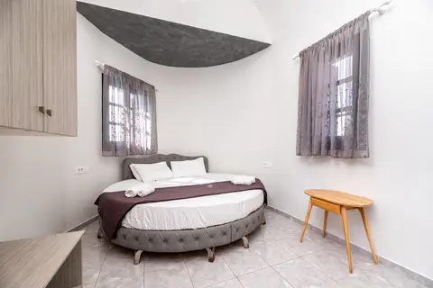 Villa Anemomilos Perissa in Santorini Sky, Luxury Resort, foto 9