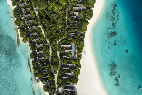 Four Seasons Resort Maldives at Landaa Giraavaru in Landaa Giraavaru — foto 18