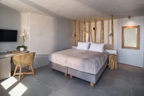 Athina Luxury Suites in Φηρά Θήρας — foto 14