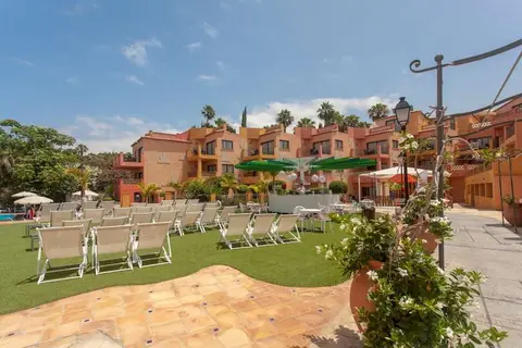 Villa Mandi Golf Resort in Arona — foto 15