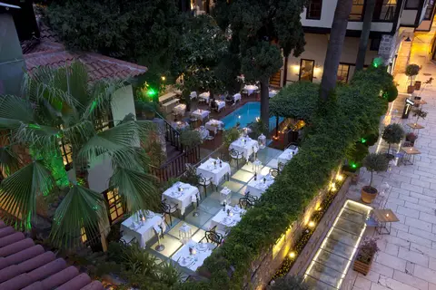 Alp Pasa Hotel in Muratpaşa — foto 14