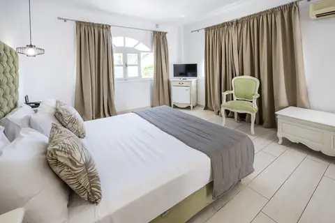 Smy Mediterranean White Santorini in Δημοτική Ενότητα Τιθορέας — foto 30