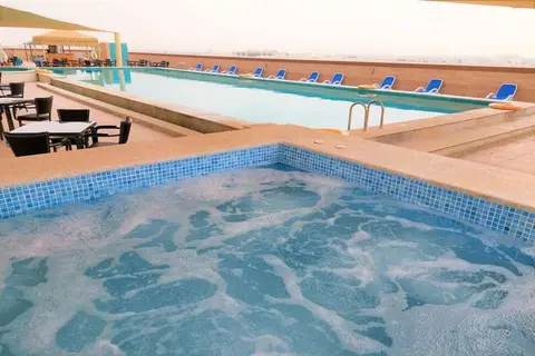 Luxe Grand Hotel Appartementen in Sharjah — foto 10