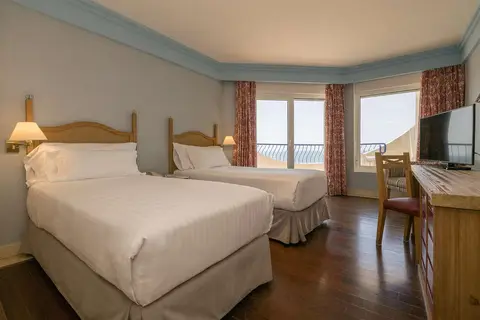 Hotel Playa Victoria in Cádiz — foto 24