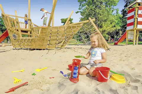 Lanterna Premium Camping Resort by Happy Camp in Tar Vabriga — foto 2