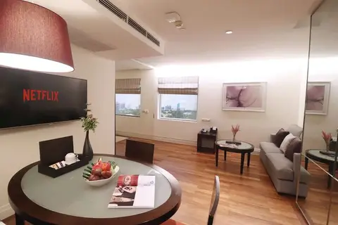 Siri Sathorn Bangkok in Bangkok — foto 7