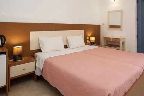 Coral in Δημοτική Ενότητα Τυμπακίου — foto 8