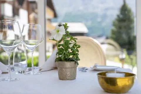 Wellnesshotel Schweizerhof in Saas-Fee — foto 3