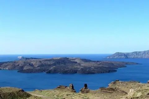 Philippion in Φηρά Θήρας — foto 15