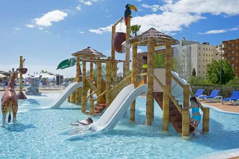 HSM Canarios Park in Cales de Mallorca — foto 23