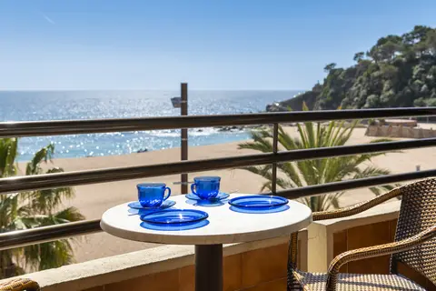 Almirall Apartaments in Lloret de Mar — foto 6