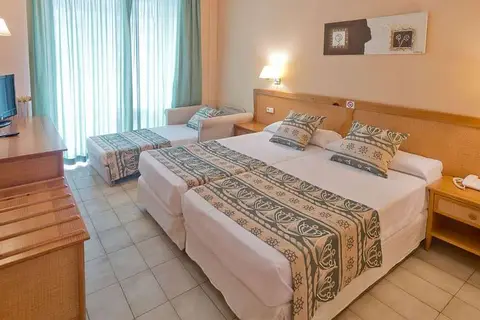 Hotel GHT Oasis Tossa in Tossa de Mar — foto 3