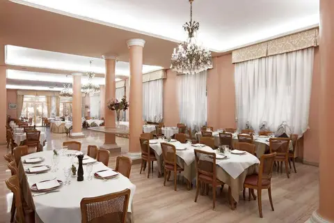 Settentrionale Esplanade in Montecatini Terme — foto 7