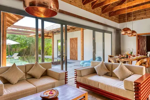 Kuredhivaru Resort and Spa Maldives in Noonu Atoll Education Centre — foto 13