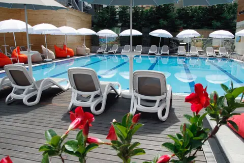 AMH Hotel Durres in Durrës — foto 4