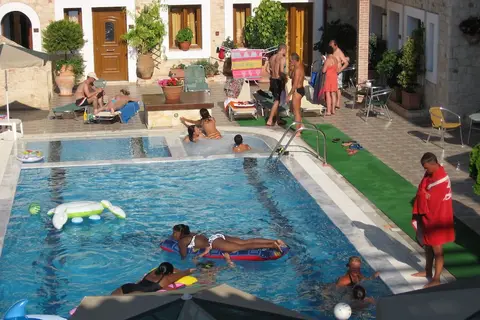 Apollo City Hotel in Δημοτική Ενότητα Μαλίων — foto 29
