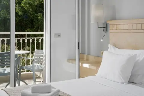 Glaros Beach Hotel in Chersonisos Municipal Unit, foto 11