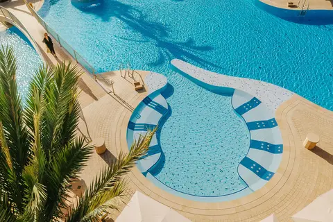 Four Seasons Hotel in Λεμεσός — foto 15
