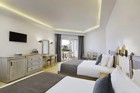 Sunrise Alma Bay Resort in Al Hadaba — foto 7