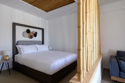 Sea Breeze Santorini in Thira Municipal Unit — foto 8