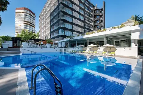 Climia Belroy Hotel in Benidorm — foto 26