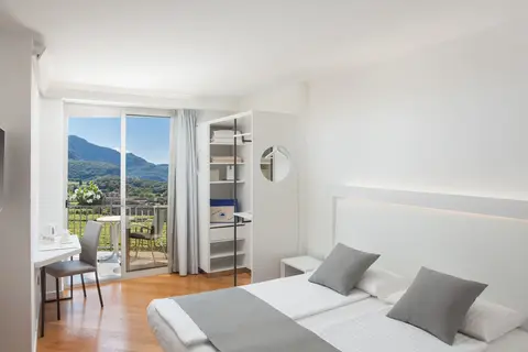 Hotel Continental in Torbole Casaglia — foto 12