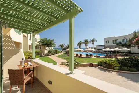 Finikas Hotel in Δήμος Νάξου και Μικρών Κυκλάδων — foto 11