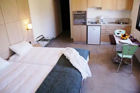 Anemi Hotel & Suites Paphos in Paphos — foto 15