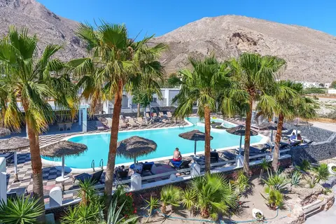 Sandy's Infinity Resort in Thira Municipal Unit