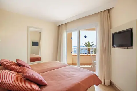 Grupotel Tamariscos in Cala'n Bosch — foto 14