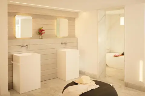 Mykonos Riviera Hotel & Spa in Τούρλος — foto 21
