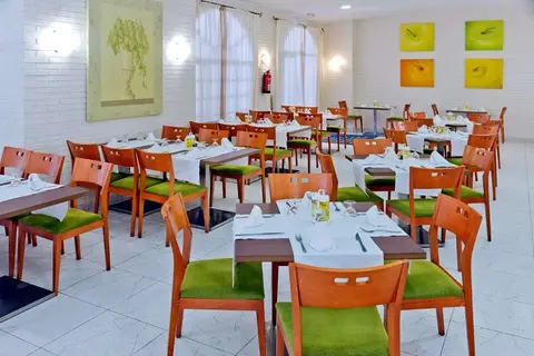 Aparthotel Voramar in Cambrils — foto 16