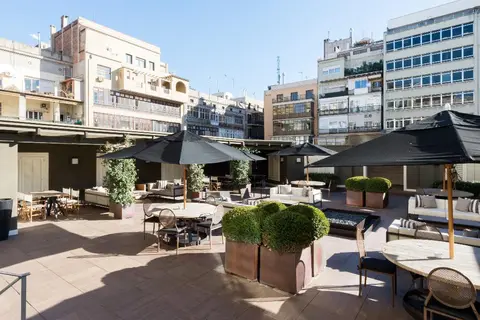 Granvía in l'Hospitalet de Llobregat — foto 22