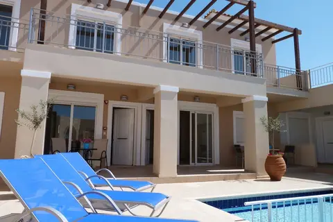 Azure Beach Sea Front Villas in Nopigia — foto 14