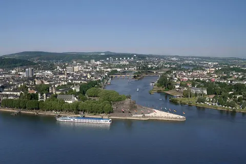 Vierlandencruise Bergvaart over de Rijn foto 12