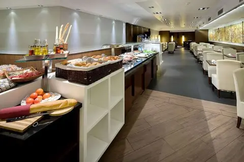 Hotel Colonial Barcelona in Barcelona — foto 13