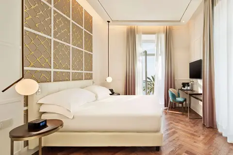 De Bonart Naples, Curio Collection by Hilton in Napels — foto 19