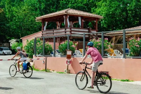 Camping Le Luberon foto 6