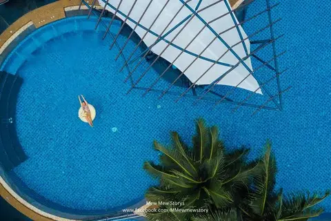 R Mar Resort & Spa in ตำบลป่าตอง — foto 20