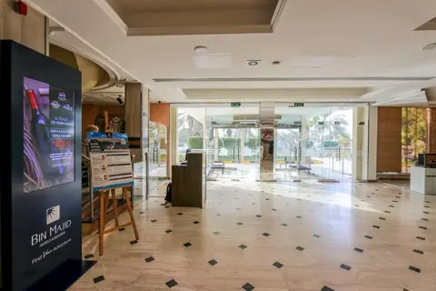 BM Beach Hotel in Ras al-Khaimah — foto 15