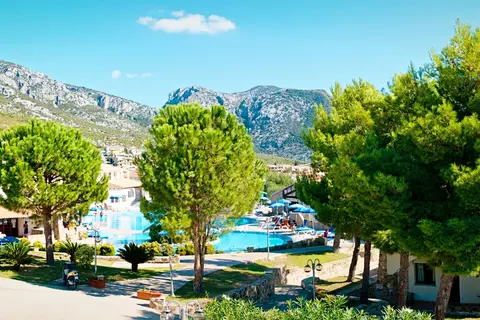 Club Esse Cala Gonone in Durgali/Dorgali