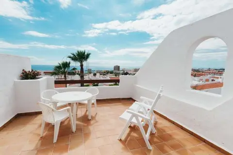 Beverly Hills Suites in Arona — foto 9